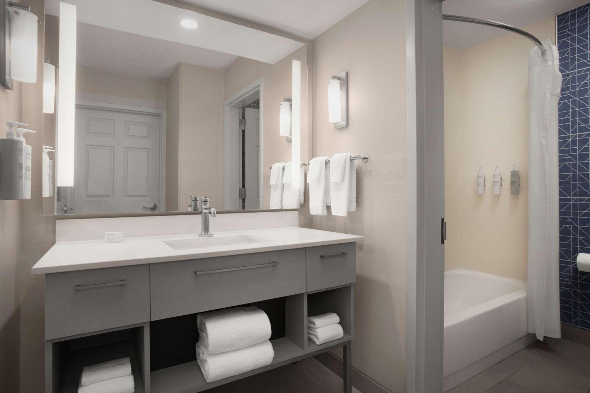 Homewood Suites By Hilton Alexandria Exterior foto