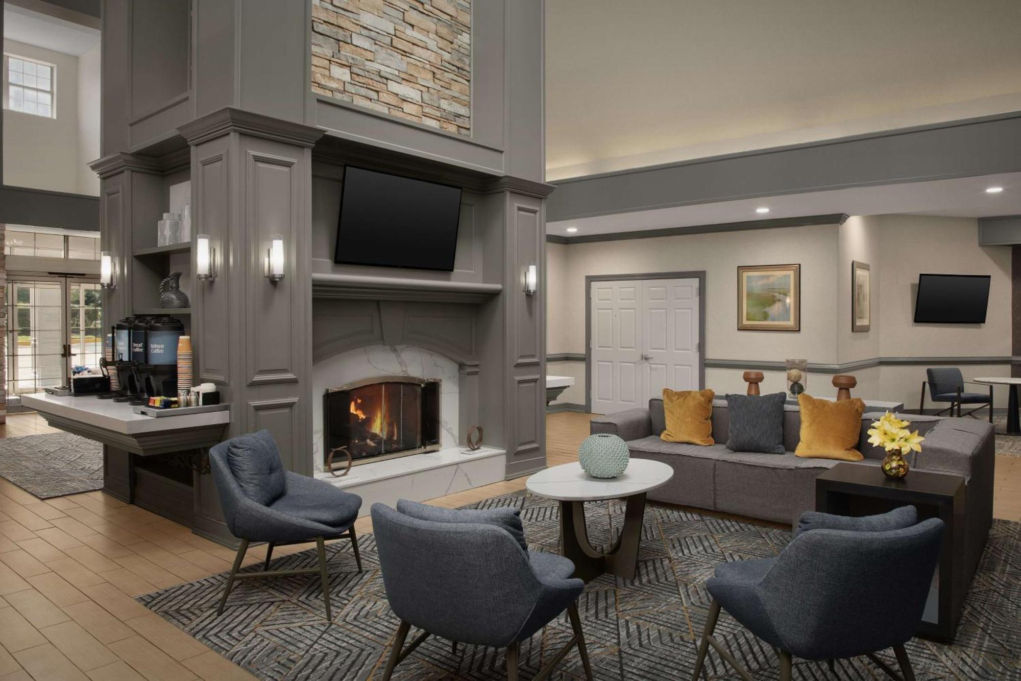 Homewood Suites By Hilton Alexandria Exterior foto